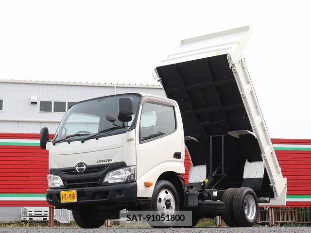 Hino DUTRO 2018-01 296679-0