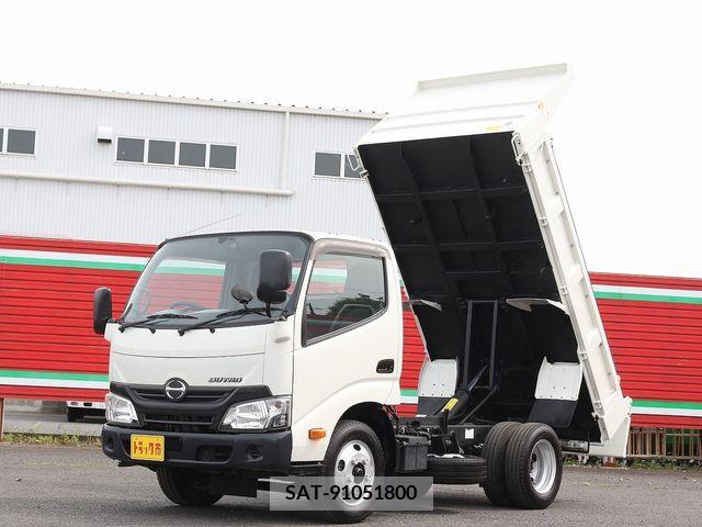 Hino DUTRO 2018-01 296679-15
