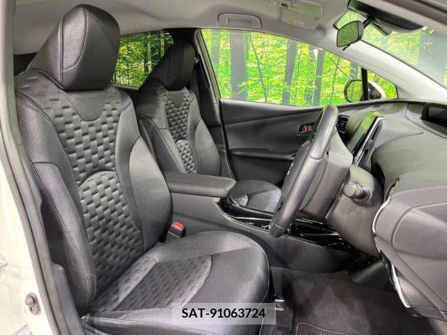 Toyota PRIUS PHV 2018-02 282518-8