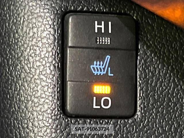 Toyota PRIUS PHV 2018-02 282518-6