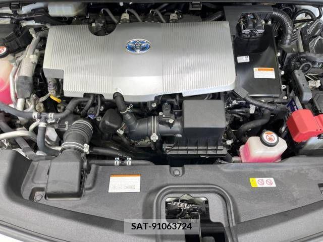 Toyota PRIUS PHV 2018-02 282518-18