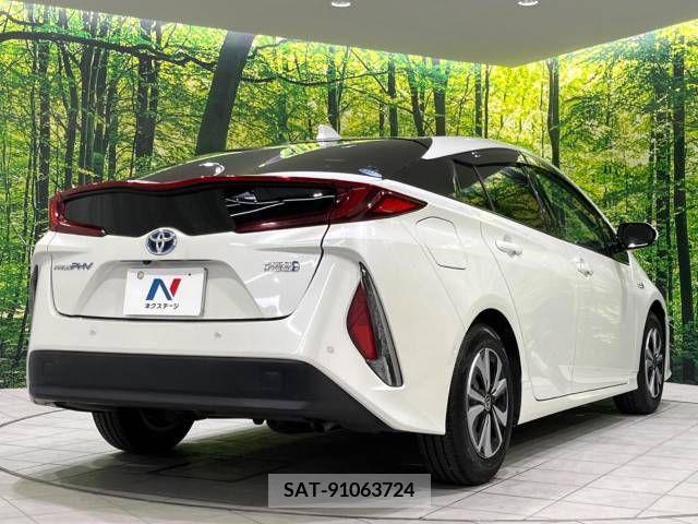 Toyota PRIUS PHV 2018-02 282518-17