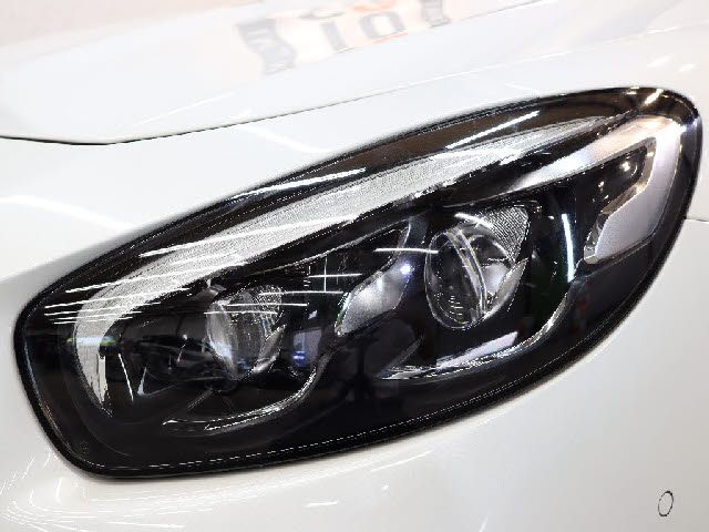 Mercedes Benz SL-CLASS 2017-08 7896-18