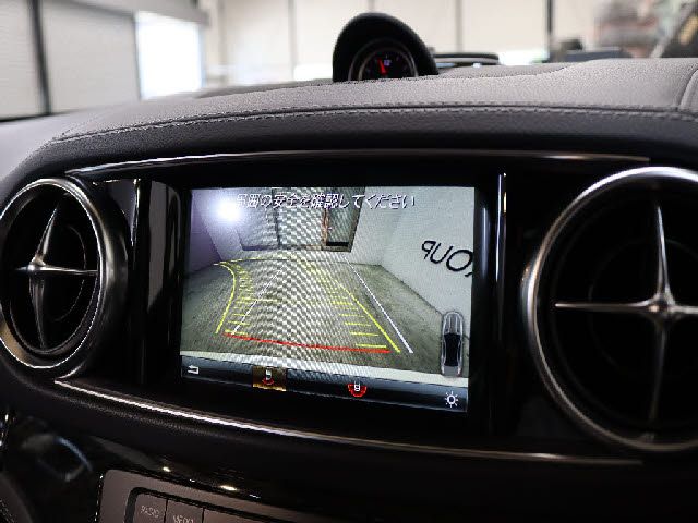 Mercedes Benz SL-CLASS 2017-08 7896-17