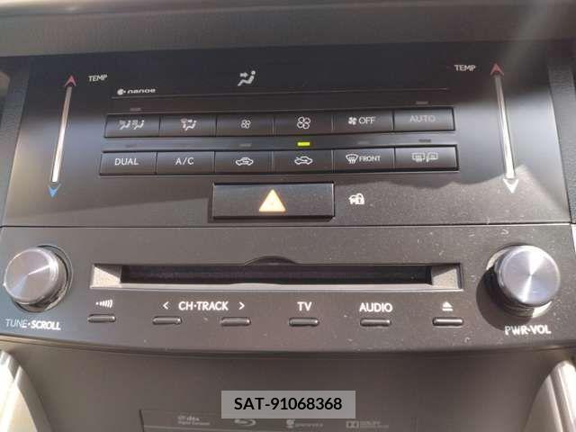 Lexus IS 2013-11 297901-8