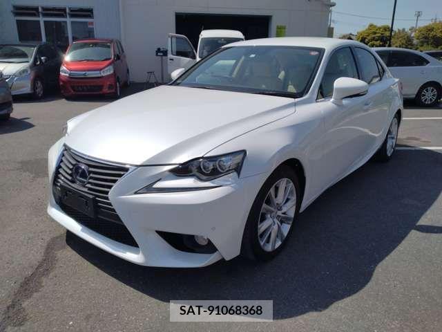 Lexus IS 2013-11 297901-0