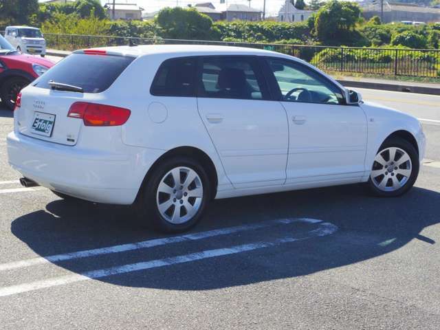 Audi A3 2008-08 194043-9