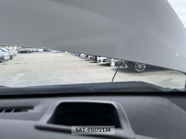 Toyota PRIUS 2013-09 233047-19