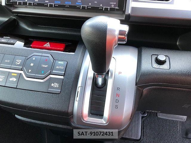 Honda e 2014-01 241906-19
