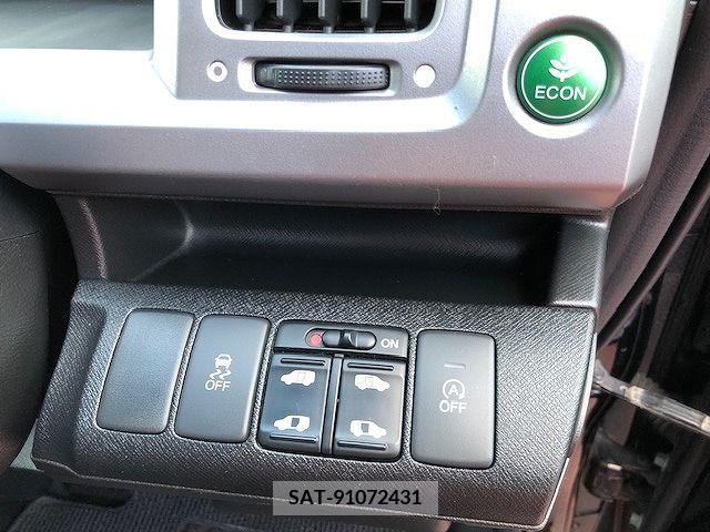Honda e 2014-01 241906-11