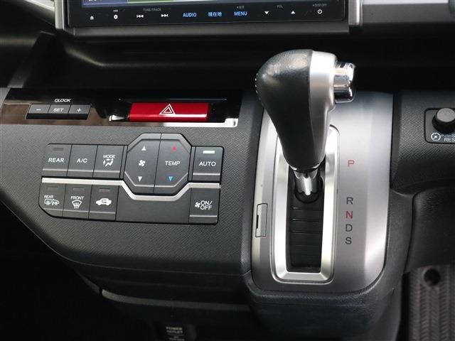 Honda e 2015-03 183558-13