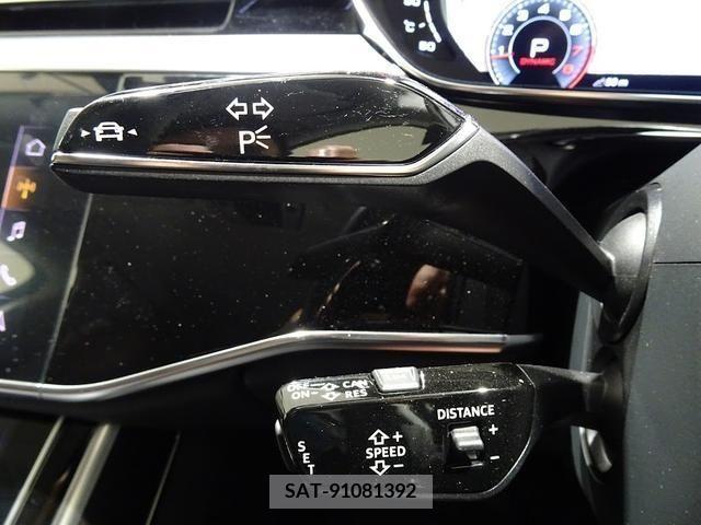 Audi A8 2018-10 212530-14