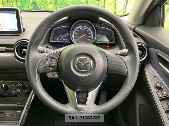 Mazda DEMIO 2015-05 301926-11