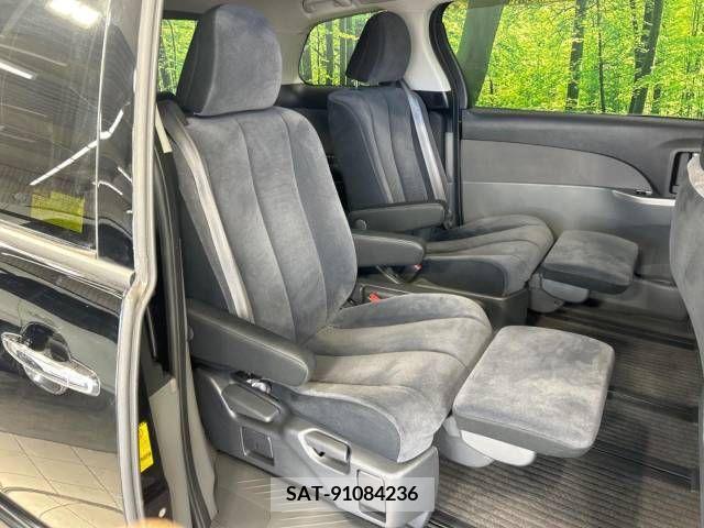 Toyota ESTIMA 2011-06 359865-9