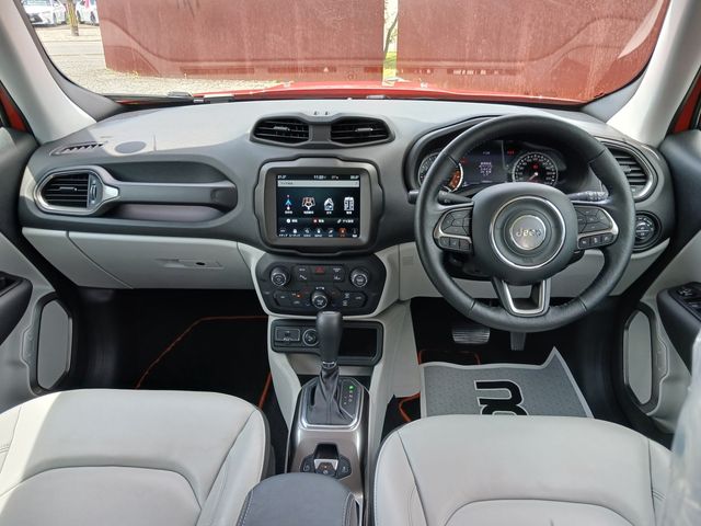 Jeep RENEGADE 2020-06 2611-8