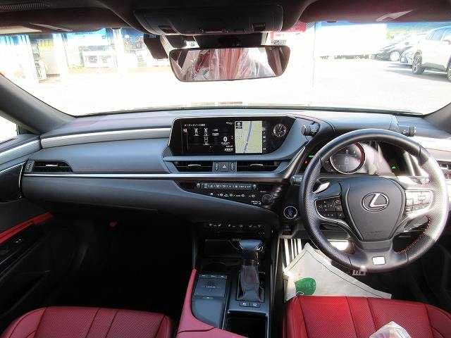 Lexus ES 2019-05 5984-1