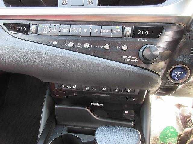 Lexus ES 2019-05 5984-5