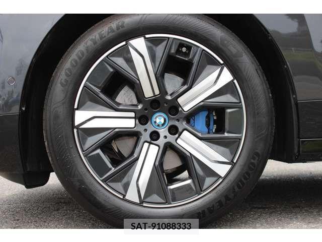 Bmw IX 2023-07 357144-6