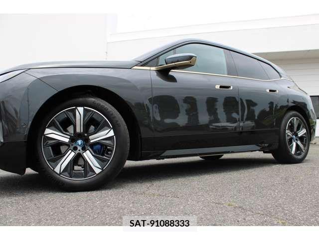 Bmw IX 2023-07 357144-4