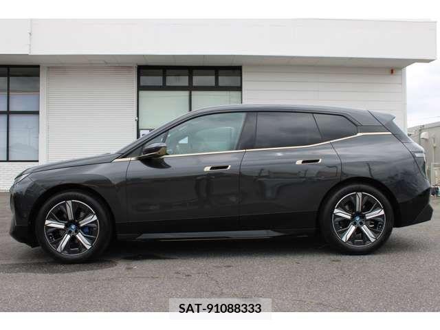 Bmw IX 2023-07 357144-17