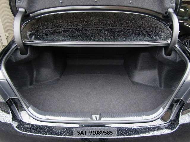 Toyota MARK X 2015-12 220833-19