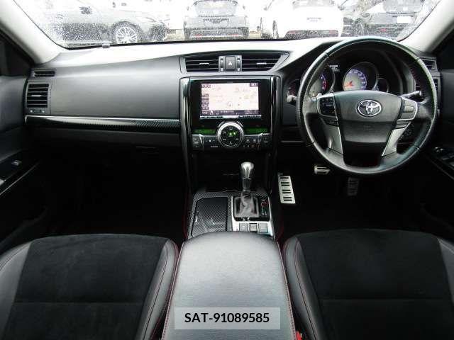Toyota MARK X 2015-12 220833-16