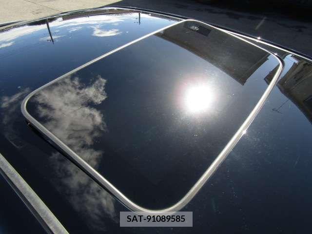 Toyota MARK X 2015-12 220833-4