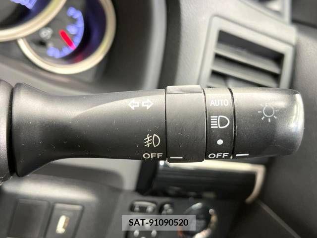 Toyota MARK X 2015-04 244412-5