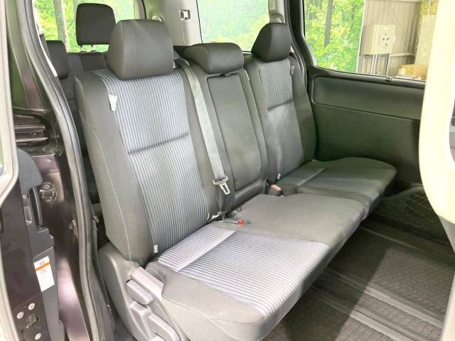 Toyota VOXY 2014-06 184719-9