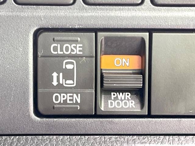Toyota VOXY 2014-06 184719-5