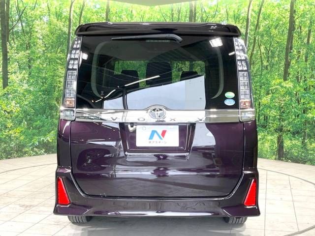 Toyota VOXY 2014-06 184719-17