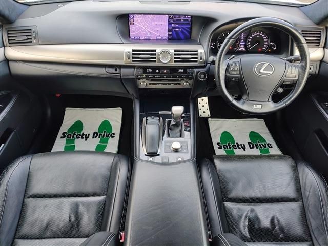 Lexus LS 2012-10 607-8