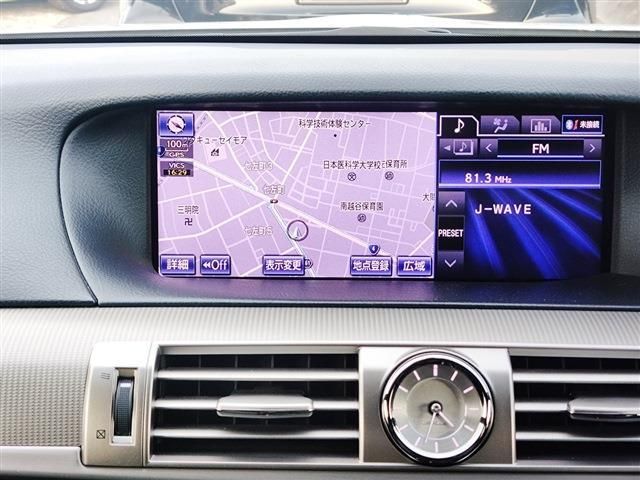 Lexus LS 2012-10 607-13