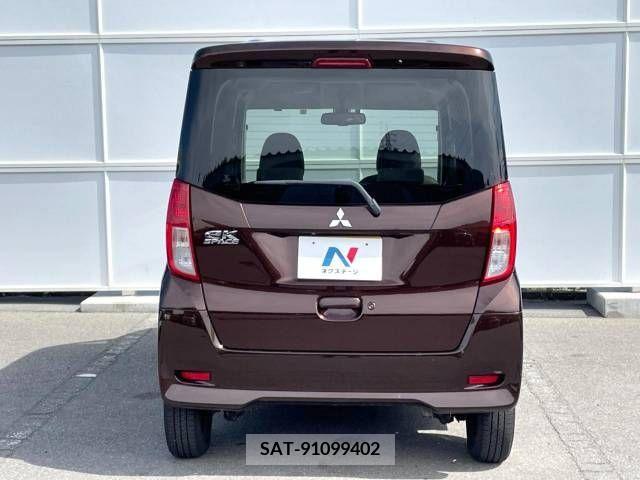 Mitsubishi EK SPACE 2015-09 385910-14