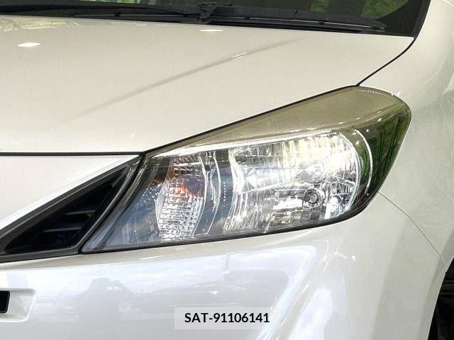Toyota VITZ 2011-12 353019-10