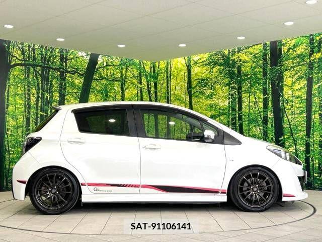 Toyota VITZ 2011-12 353019-14