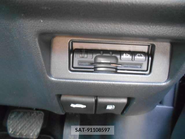 Nissan JUKE 2015-11 274359-5