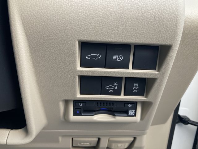 Toyota LAND CRUISER 2023-01 194850-15