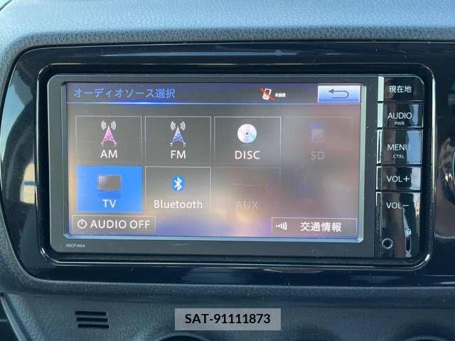 Toyota VITZ 2015-10 251441-3