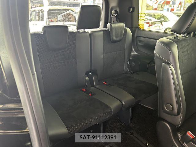 Toyota VOXY HYBRID 2021-03 244975-13