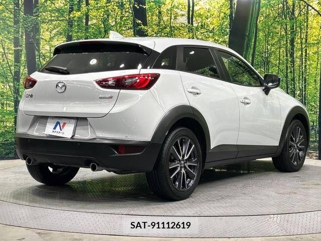 Mazda CX-3 2017-02 325450-17