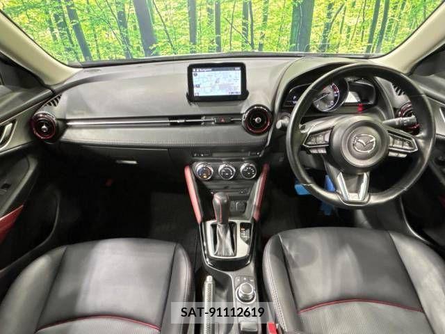 Mazda CX-3 2017-02 325450-1