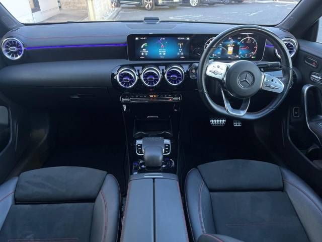 Mercedes Benz CLA-CLASS 2020-02 29086-1