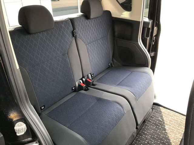 Nissan ROOX 2022-04 16860-13