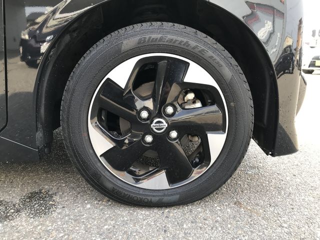 Nissan ROOX 2022-04 16860-27