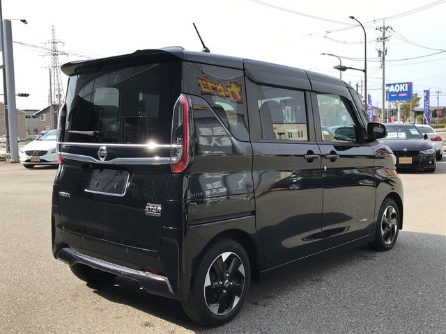 Nissan ROOX 2022-04 16860-6