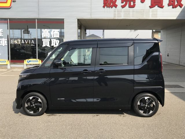 Nissan ROOX 2022-04 16860-8