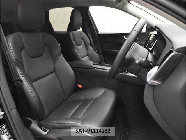 Volvo XC60 2020-03 250626-3