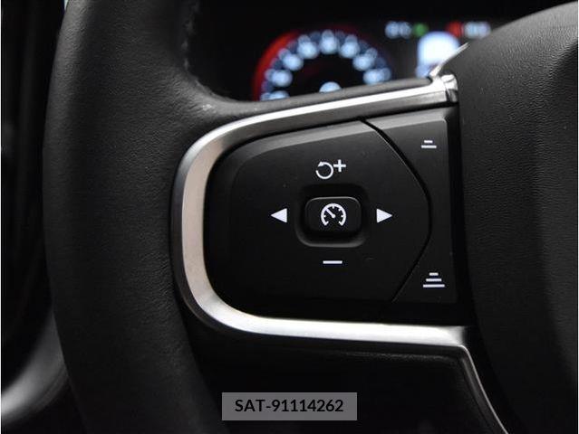 Volvo XC60 2020-03 250626-17