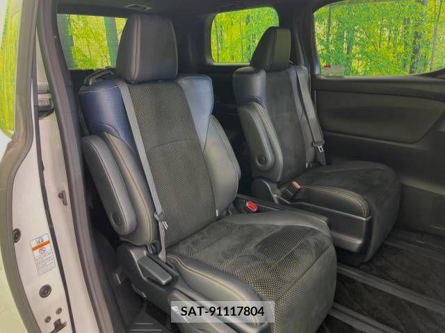 Toyota VELLFIRE 2017-02 299370-9